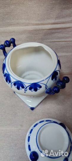 Вазы, сахарница,конфетница и многое другое