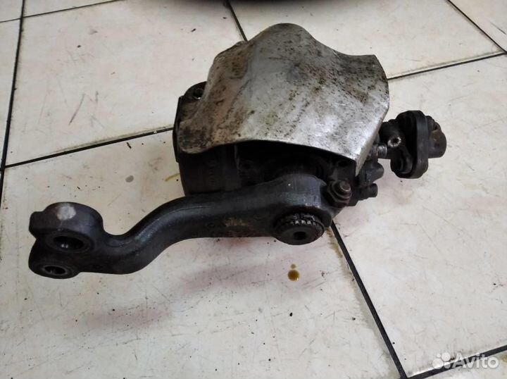 Рулевой редуктор w124 E-class 606.910 1995