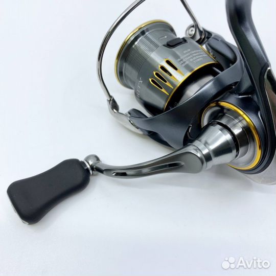 Катушка daiwa 23 airity LT2000S-H