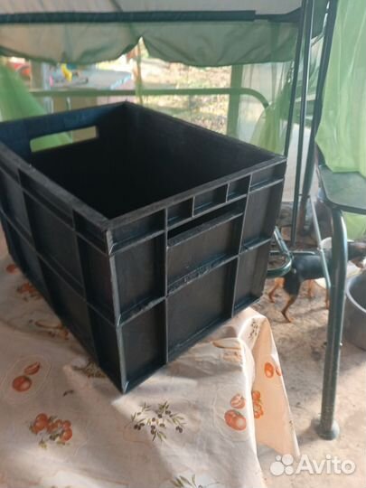 Пластиковый ящик для молочной продукции