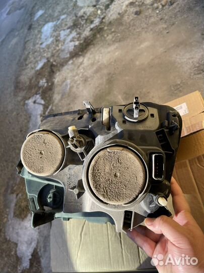 Фара передняя Renault Duster