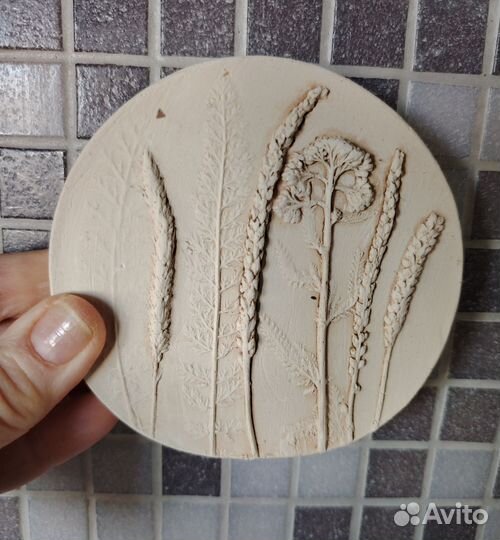 Панно из гипса