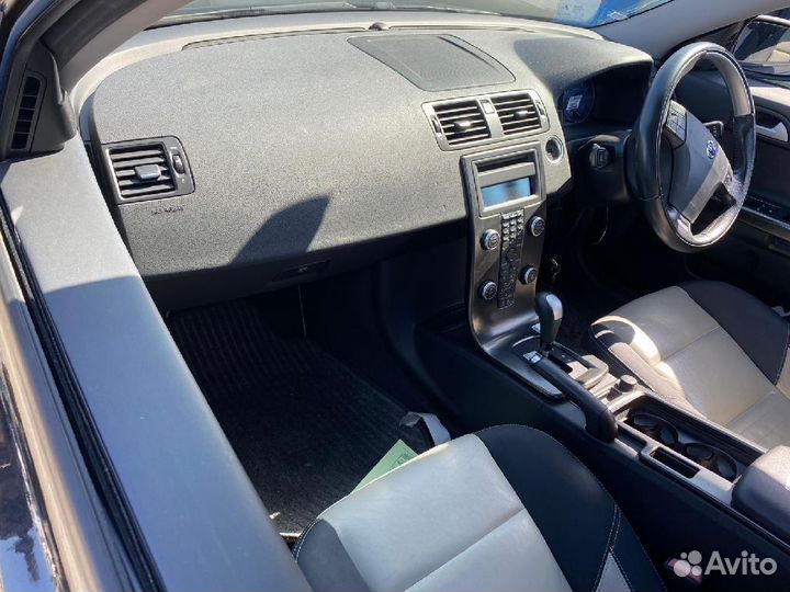 Рычаг передний правый Volvo V50 AW55