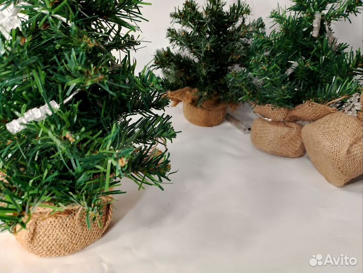 Ёлки искусственные настольные