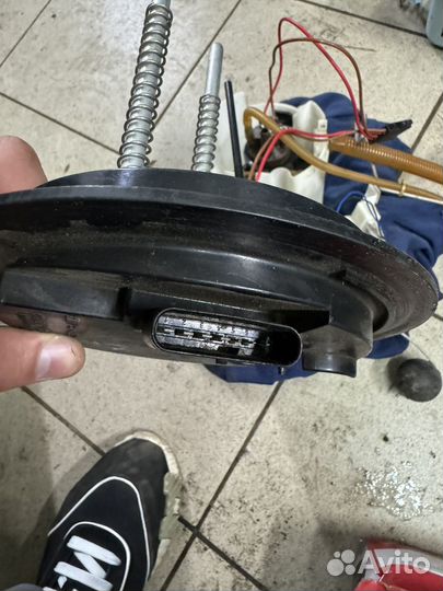 Бензонасос на mercedes w164 6.3