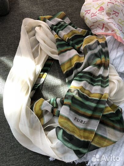 Шарфы и платки Furla, Gianfranco Ferre