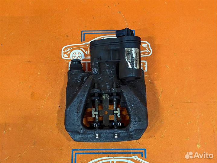 Суппорт задний правый Vantage