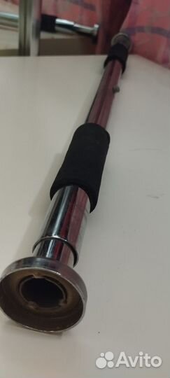 Турник распорный