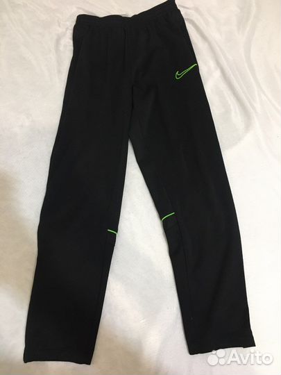 Спортивные штаны nike