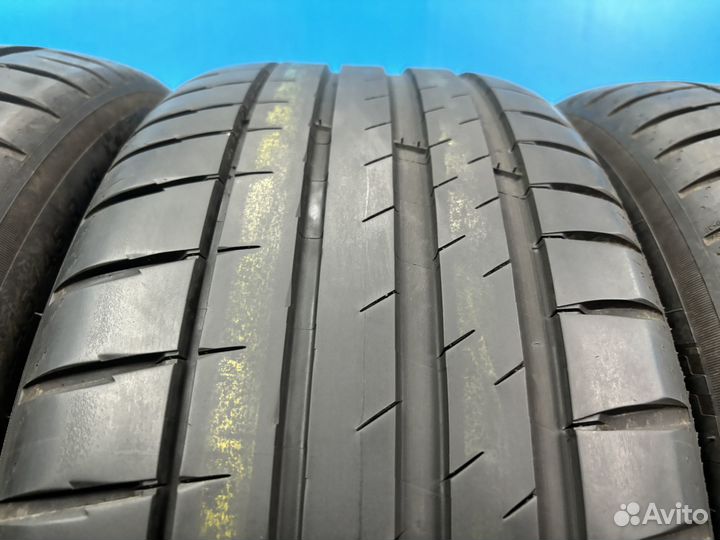 Michelin Pilot Sport 4 245/45 R18 100Y