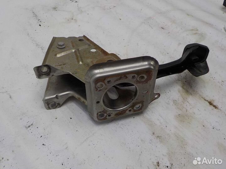 Педаль тормоза skoda octavia A5