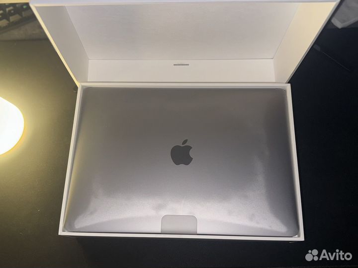 Apple macbook air 13 2020 m1 8gb 256