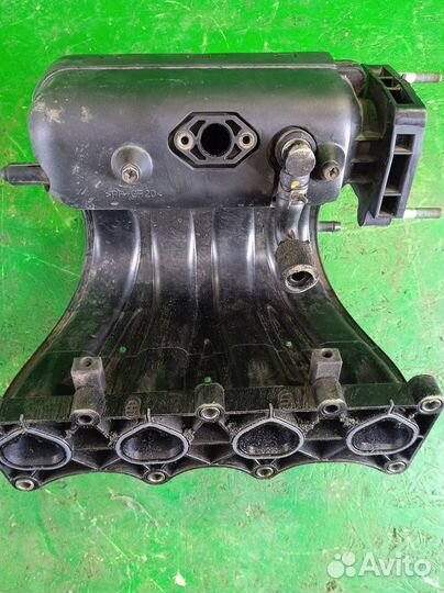 Коллектор впускной Hyundai Accent