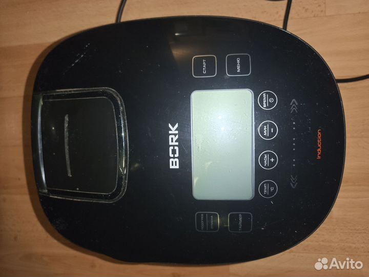 Мультиварка bork u600