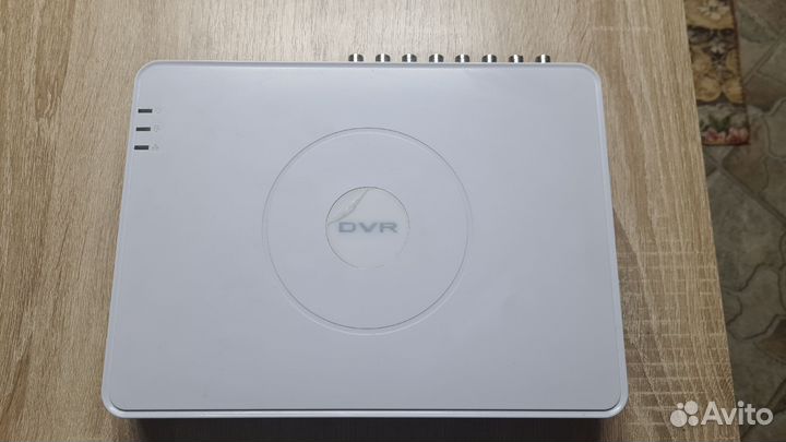 HD-TVI видеорегистратор HiWatch DS-H116Q