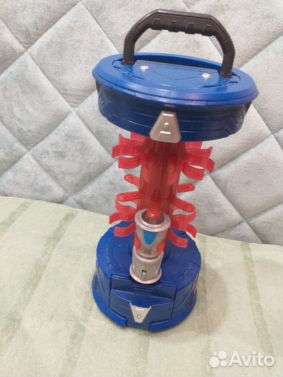 Monsuno стойка держатель с 1 капсулой