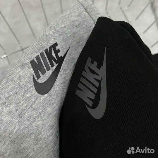 Спортивные штаны Nike Tech Fleece T21077