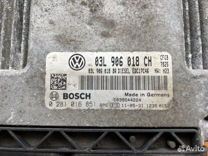 Блок управления двс Skoda Superb cfgb 2015