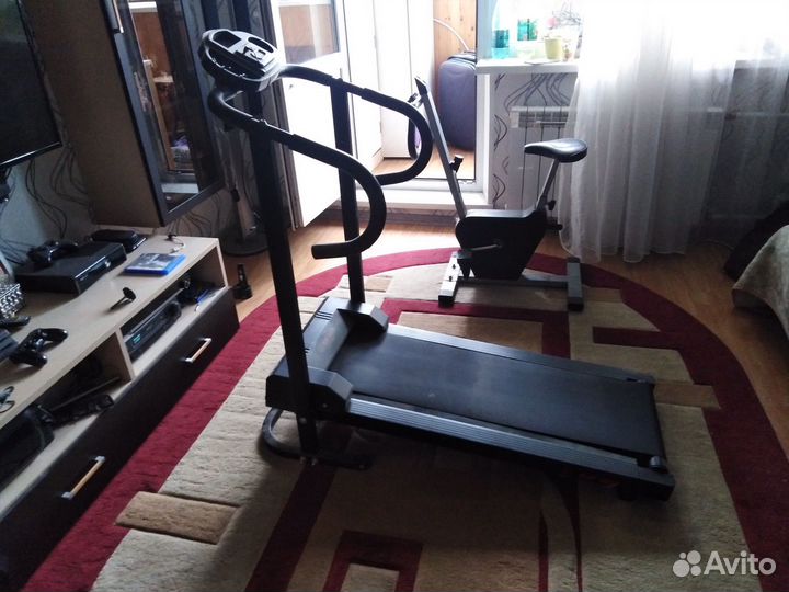 Беговая дорожка механическая