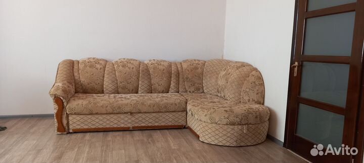 Угловой диван