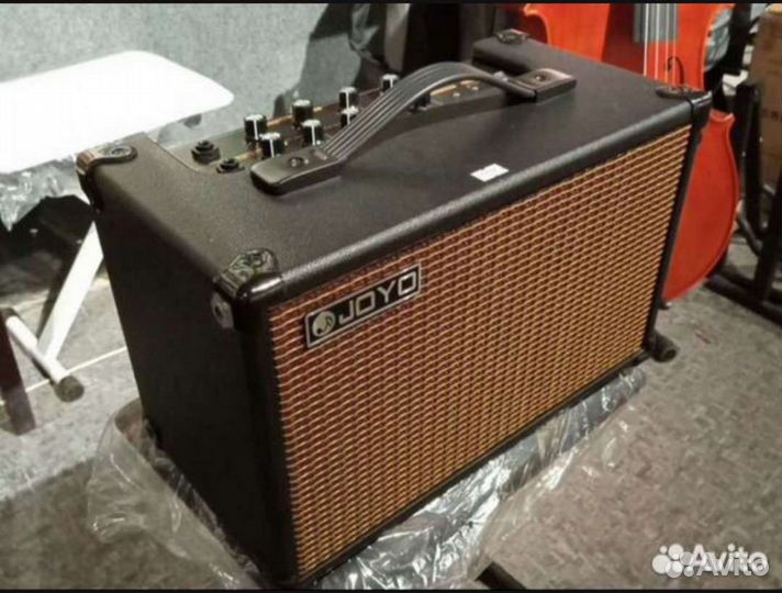 Комбоусилитель Joyo 40Вт аккум, для электроакустик