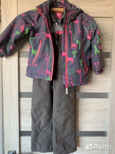 Демисезонный костюм для девочки 98