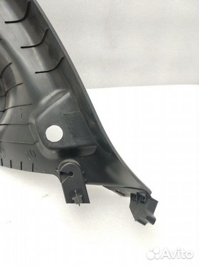Обшивка стойки задняя правая Citroen C3 A51 EP6C