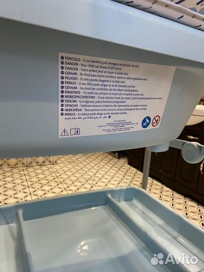 Пеленальный столик с ванной Chicco