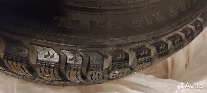 Nokian Tyres Hakkapeliitta 5 195/65 R15 95T