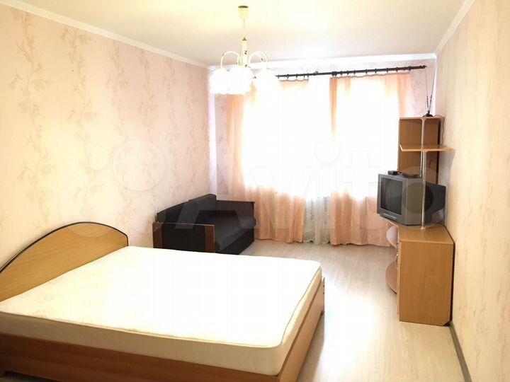 1-к. квартира, 45 м², 1/12 эт.