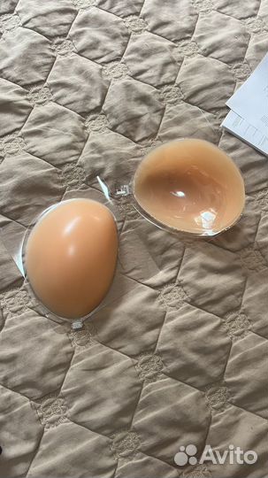 Силиконовый бюстгальтер