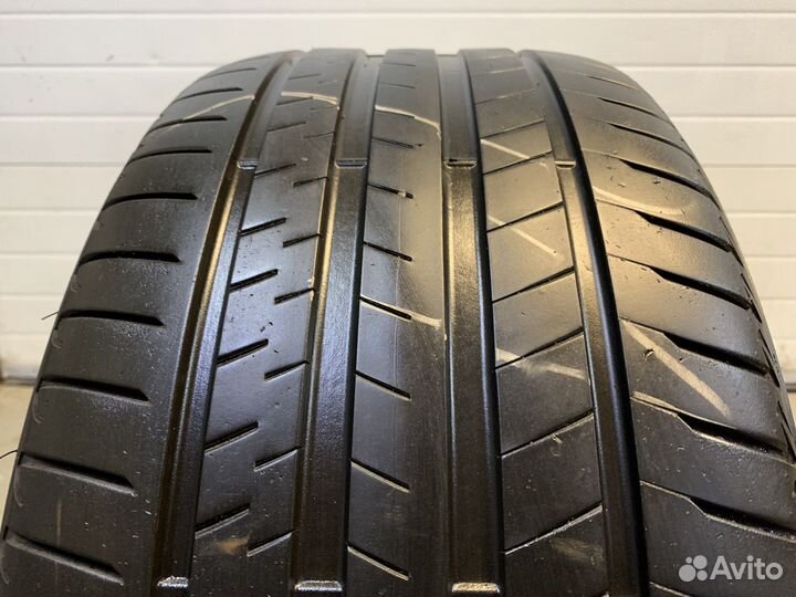 Bridgestone Alenza 001 275/35 R21