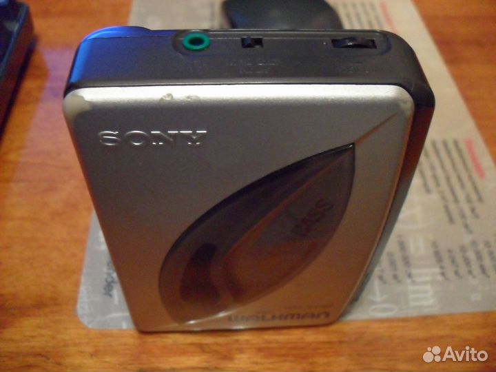 Кассетный плеер sony walkman