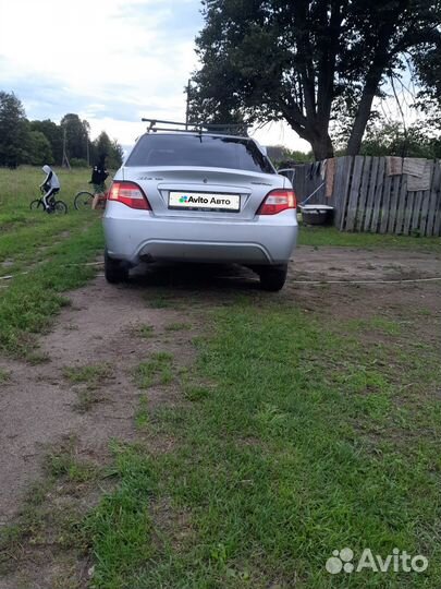 Daewoo Nexia 1.6 МТ, 2010, битый, 299 999 км