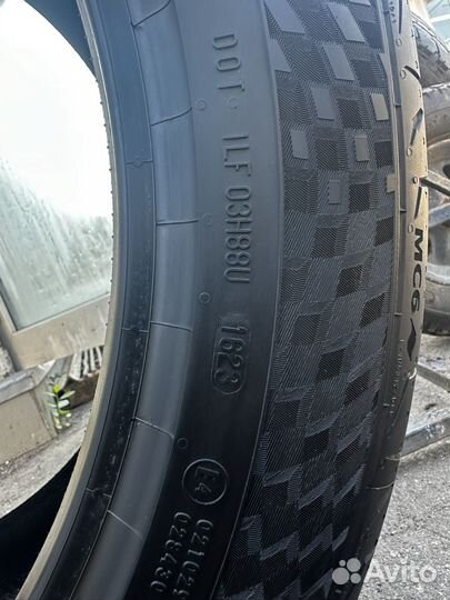 Continental MaxContact MC6 265/45 R21 108V