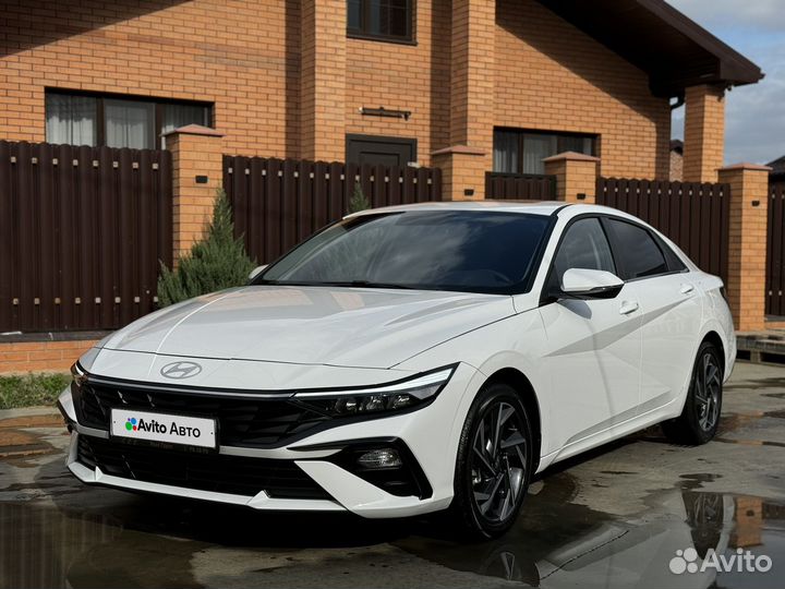 Hyundai Elantra 1.5 CVT, 2023, 6 900 км
