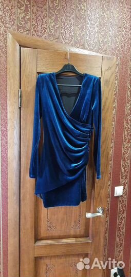 Платье новое S