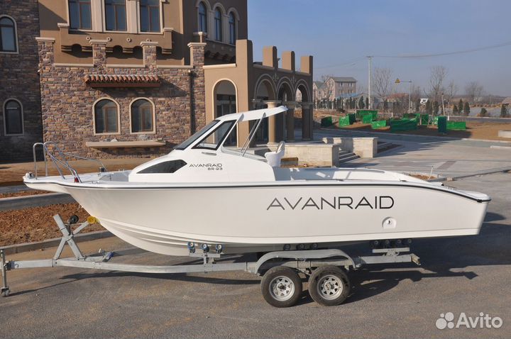 Катер Avanraid F230