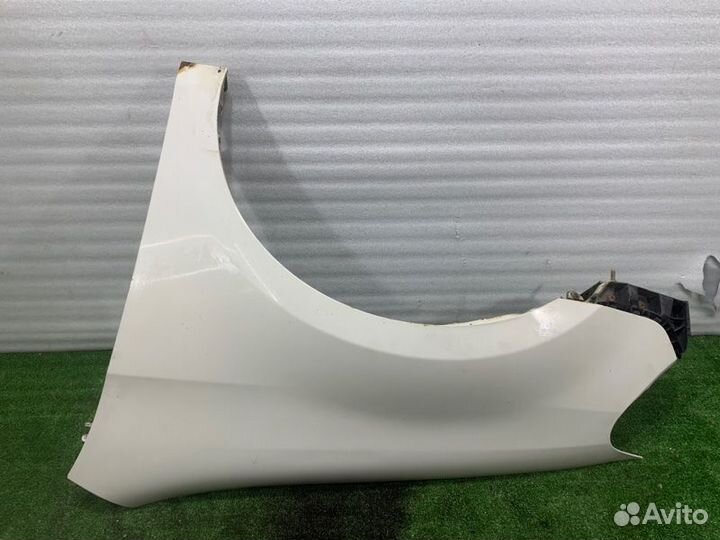 Крыло переднее левое Volkswagen Golf хетчбэк 1.6
