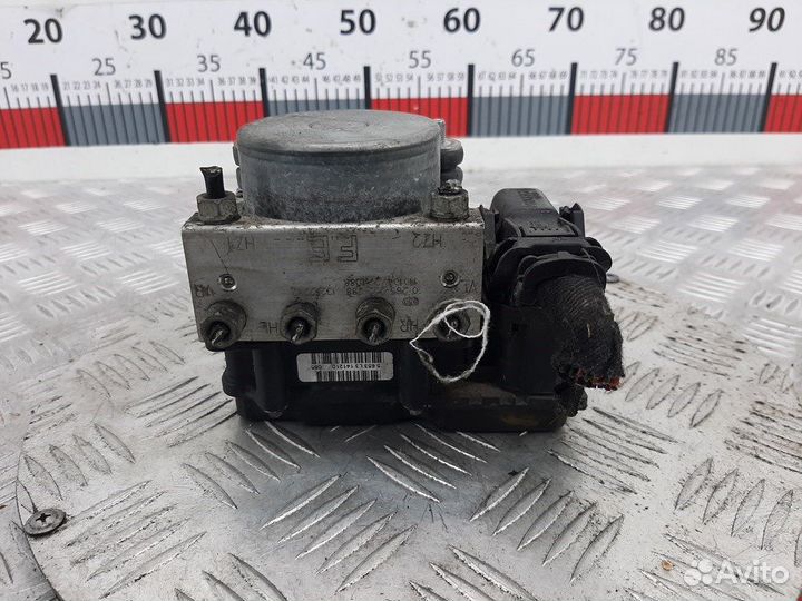 Блок ABS для Opel Corsa D 93195839