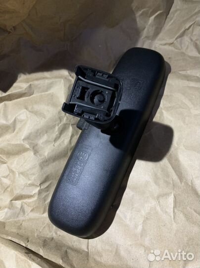 Зеркало заднего вида салонное