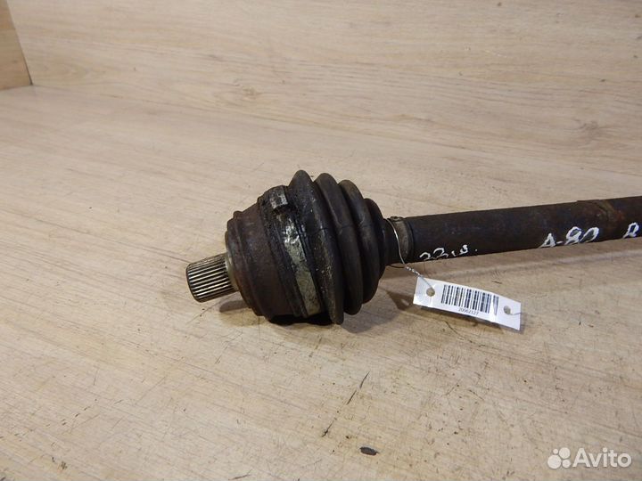 Привод правый Audi 80 B4