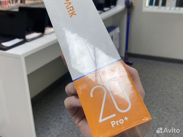 TECNO Spark 20 Pro+, 8/256 ГБ