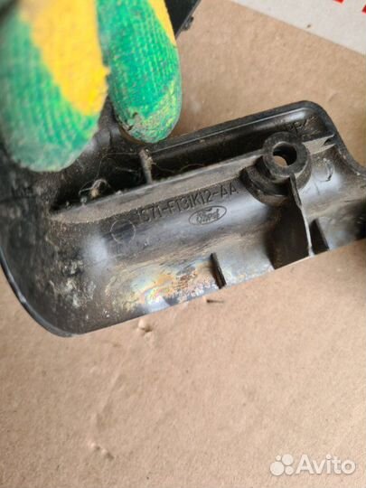 Пластик салона Ford Mondeo 3