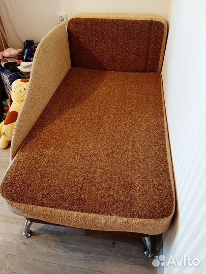 Диван кушетка