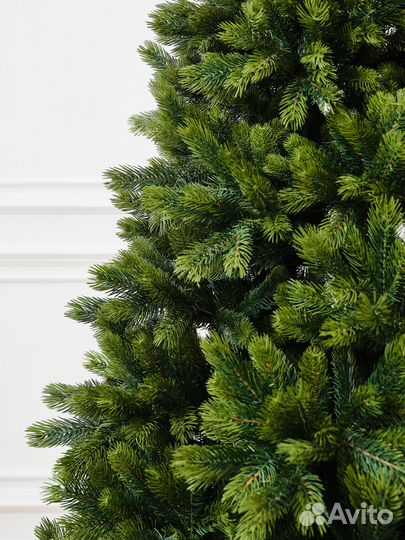 Искусственная литая елка 210 см La Manche