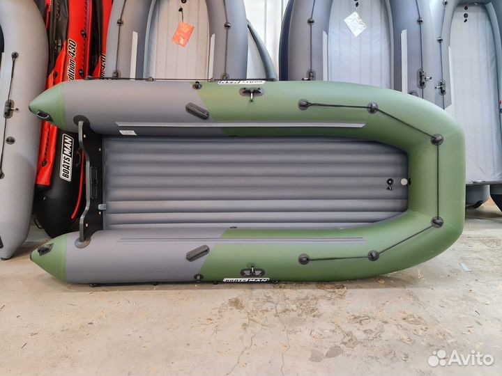 Лодка пвх BoatsMan BT380A