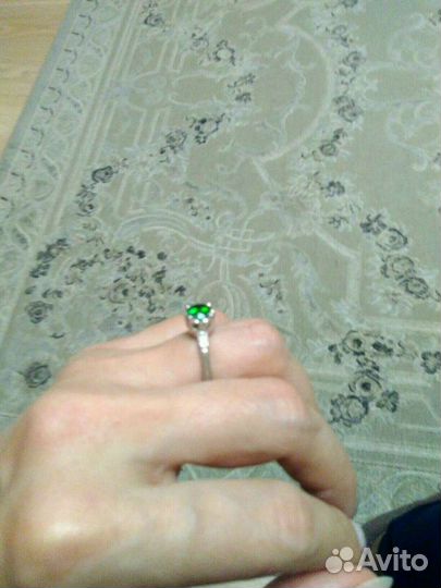 Серебряное кольцо