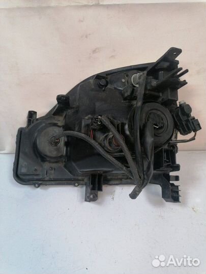 Фара галогеновая передняя правая Nissan X Trail 2