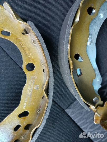 Задние барабанные колодки на Рено